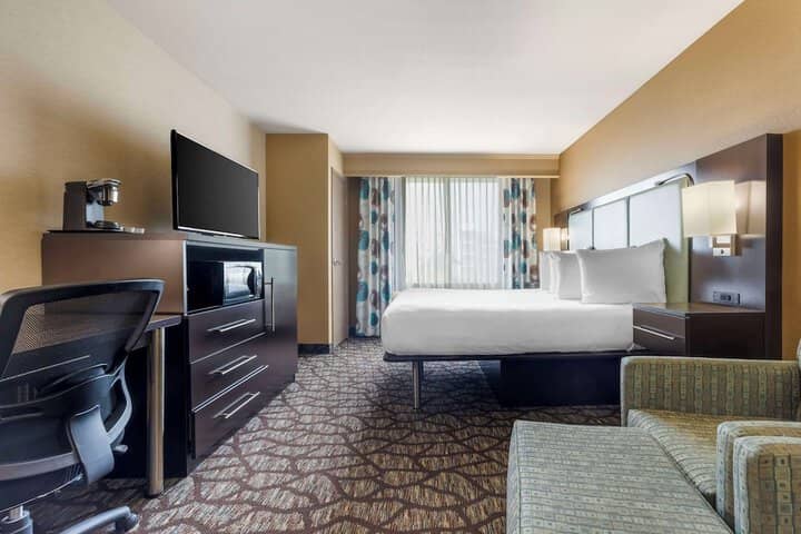 Room 20 of 42