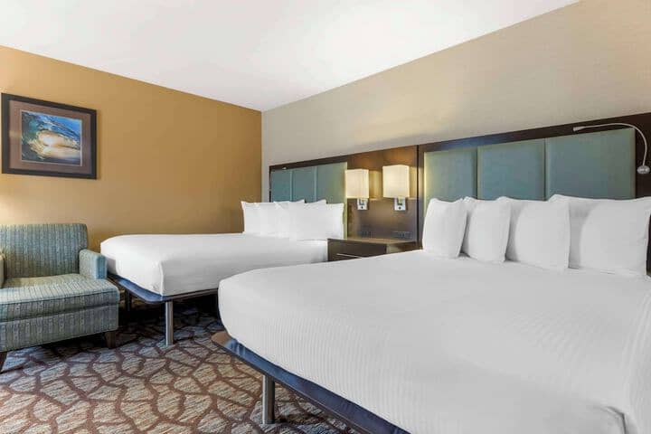 Room 9 of 42